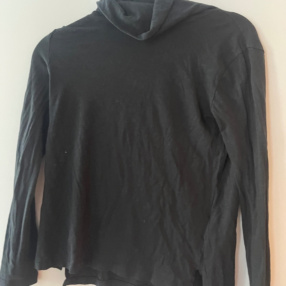 Madewell lightweight black turtleneck, XS